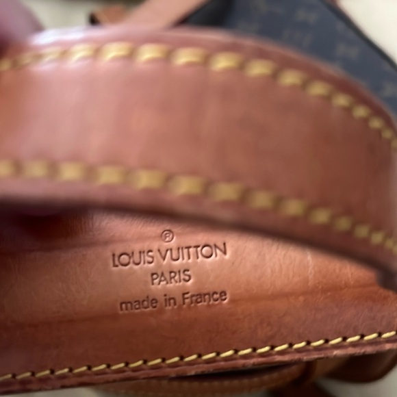 Louis Vuitton Chantilly MM Crossbody Bag Purse Messenger Monogram LV - Picture 6 of 16